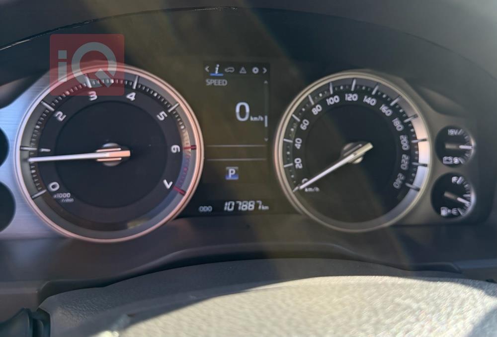 تويوتا لاندكروزر